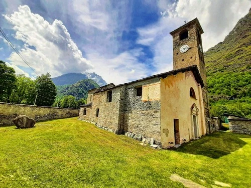 Clock Tower - Aus Museo Civico Alpino Arnaldo Tazzetti, Italy