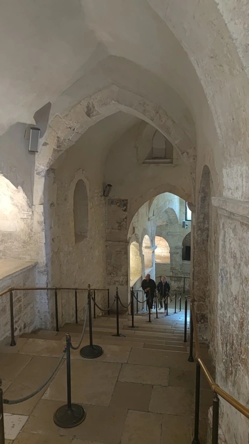 Scala di accesso alla grotta delle Apparizioni - Italy
