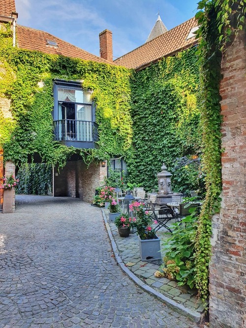 Hotel De Castillion - Belgium