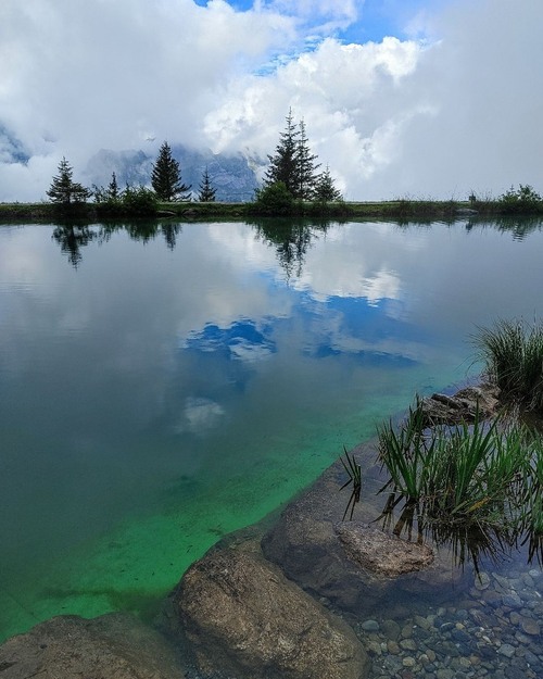 Härzlisee - Aus Brunnihütte side, Switzerland
