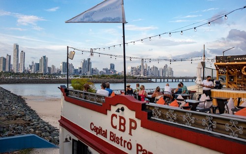 Panama City - から Capital Bistró Panamá, Panama