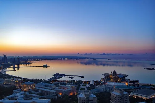 Baku Port - Aus Flame Towers, Azerbaijan