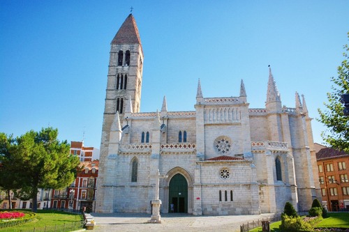 Parroquia Santa María de la Antigua - Spain