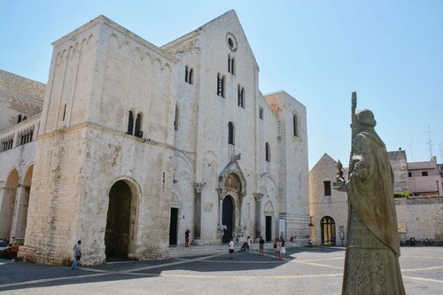 Basilica San Nicola - Italy