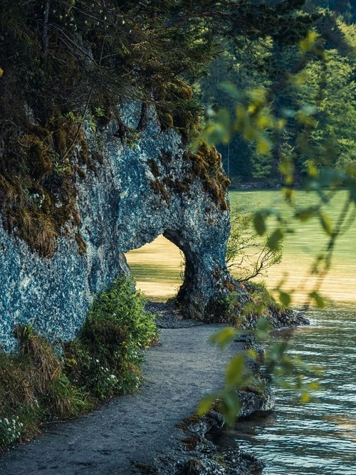 Felsentor am Weißensee - Germany