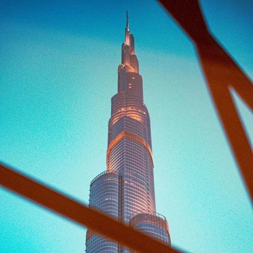 Burj khalifa - İtibaren Metro station to Dubai Mall connector, United Arab Emirates