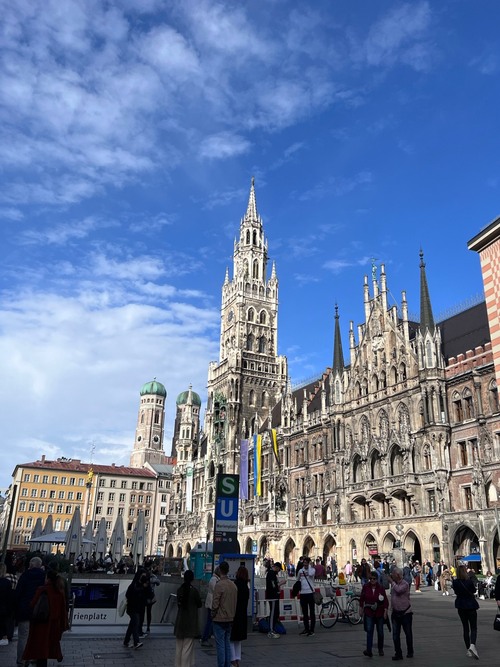 Marienplatz - From Juliet Capulet Statue, Germany