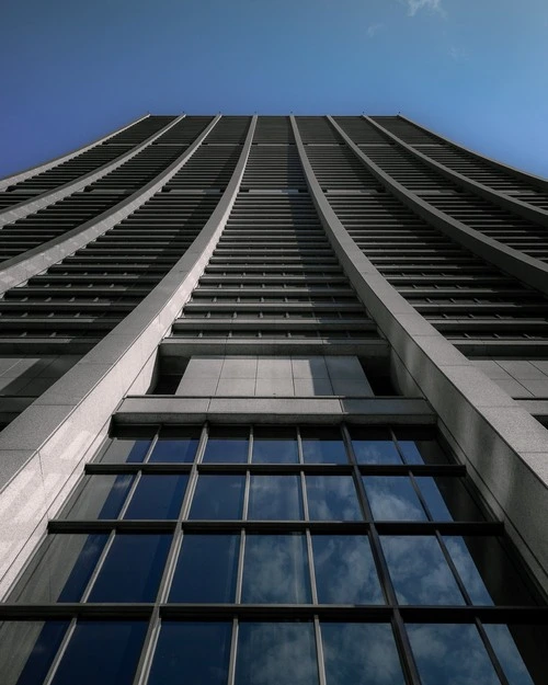 Chase Tower - From Lookup from plaza, United States