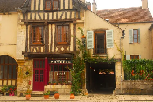 Poterie de La Maison des Sangliers - France