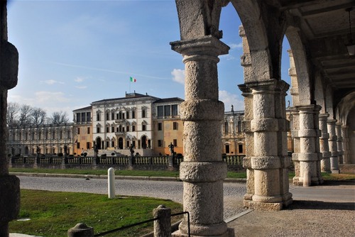 Villa Contarini - От Logge Palladiane, Italy