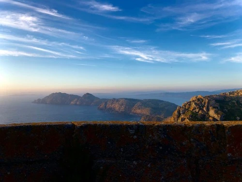 Illa de Monteagudo - Da Faro de Cíes, Spain