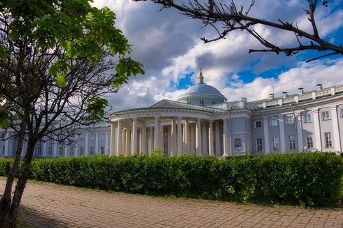 Sheremetev Hospital - Aus Garden Ring, Russia