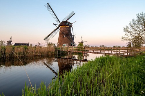 Nederwaard Windmill No.5 - Dari Blokweerschekade, Netherlands