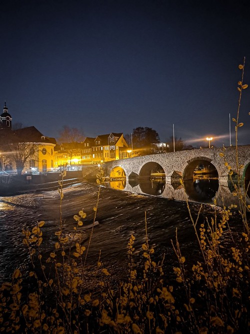 Lahn Bridge - Dari Lahn island, Germany
