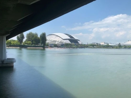 National Stadium - Desde Below Merdeka Bridge, Singapore