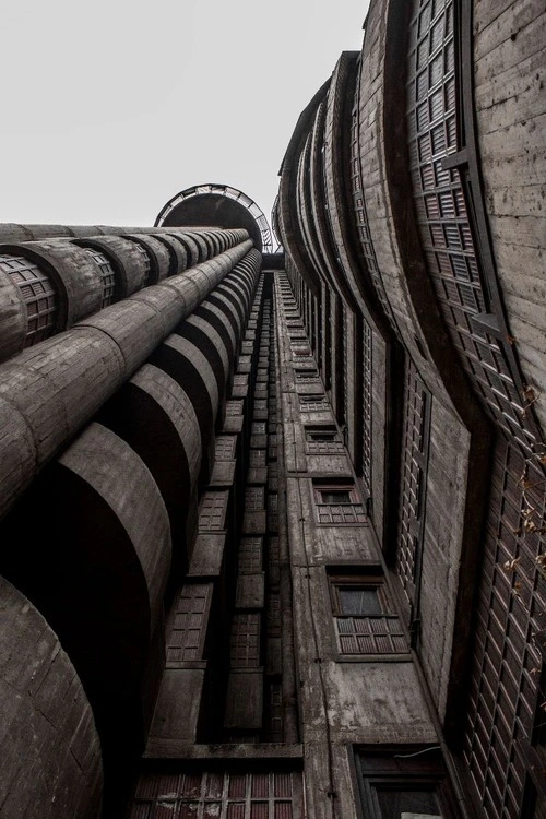 Edificio Torres Blancas - Desde Entrance, Spain