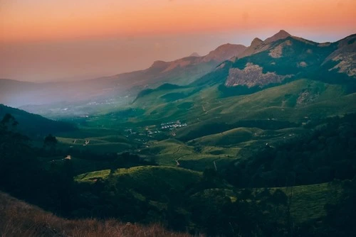 Kolukkumalai Hilltop - Aus Munnar, India