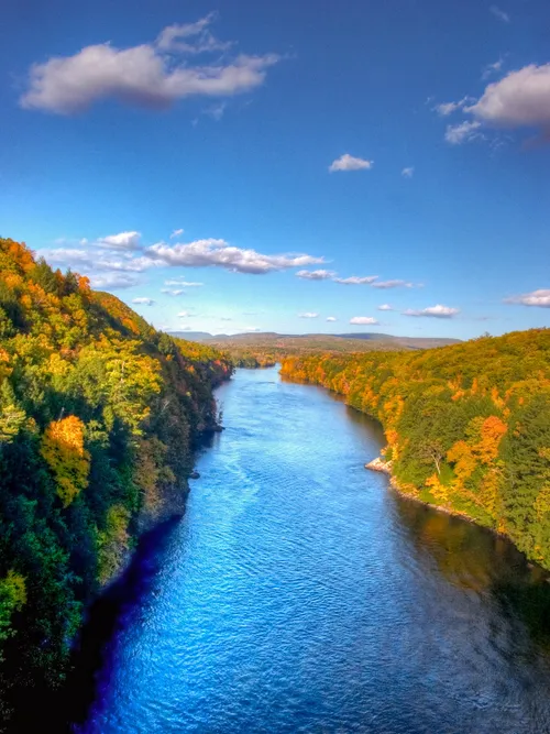 Connecticut River - Frá French King Bridge, United States