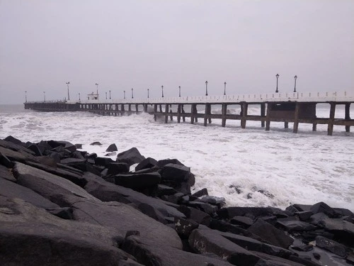 Old Port Dock - 从 Sunrise View Point Rock Beach, India