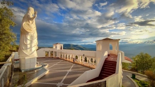 White Christ Mirador - Peru