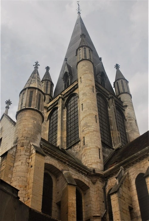 Church of Our Lady - Desde East Side, France