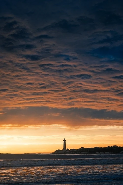 Saint Georges de Didonne Lighthouse - Aus Beach, France