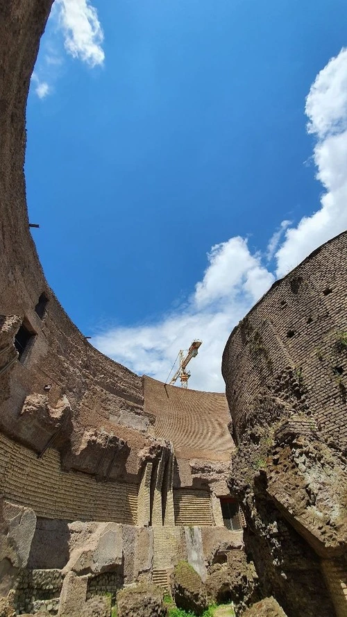 Mausoleo di Augusto - Desde Inside, Italy