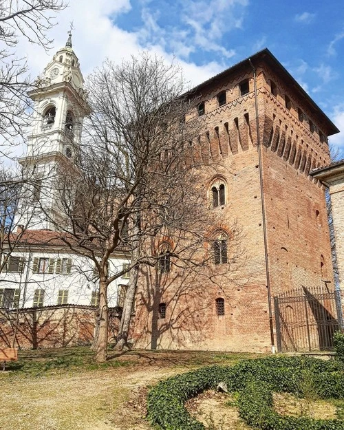 Castello di Cavour - Aus Dal Parco, Italy