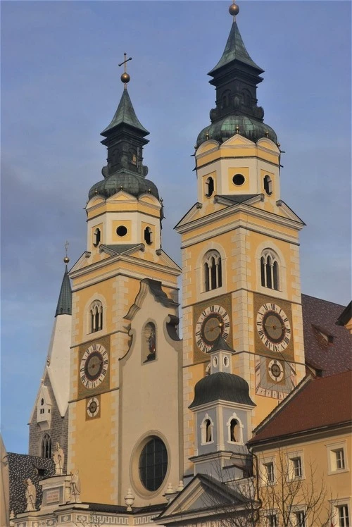 Duomo di Bressanone Brixner Dom - Aus Piazza del Duomo, Italy