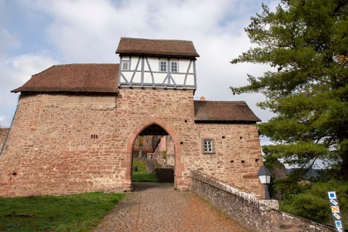 Schloss Hirschhorn - Desde Gate, Germany