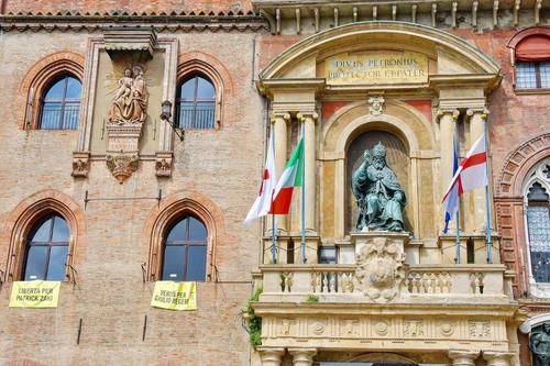 Palazzo d'Accursio - Des de Entrance, Italy