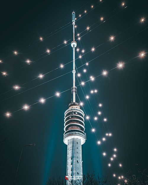 Gerbrandytoren - Desde Below, Netherlands