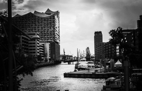 Elbphilharmonie Hamburg - Desde Magellan-Terrassen, Germany