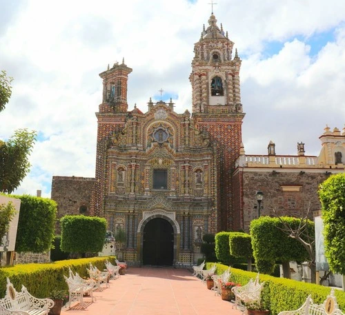 Templo de San Francisco Acatepec - Mexico