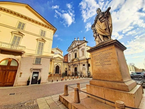 Piazza Puccini - Italy