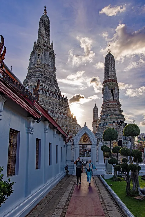 Thonburi Pagoda of Wat Arun - Desde Wat Arun Ratchawararam, Thailand