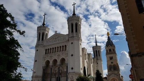 La Basilique Notre Dame de Fourvière - Desde Maison Thérèse Couderc Le Cénacle, France