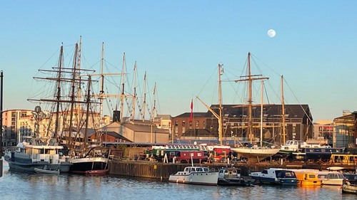 Bristol Harbour - Aus Hotwell Road, United Kingdom
