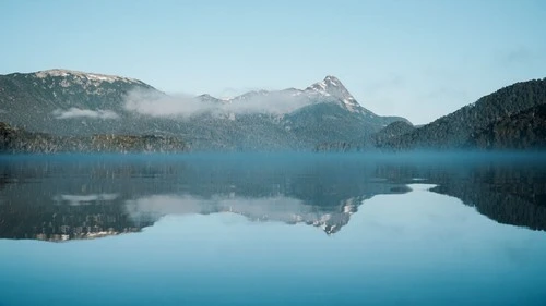 Lago Espejo - Argentina