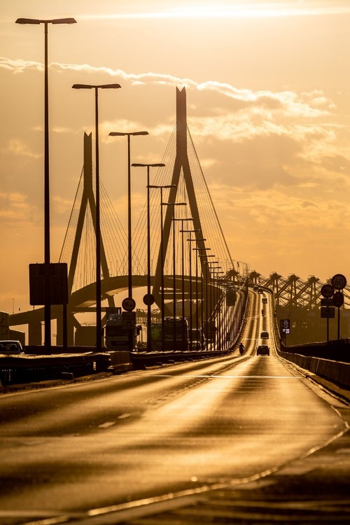 Köhlbrandbrücke - Desde Ecke Bresluaer Str / Köhlbrandbrücke, Germany