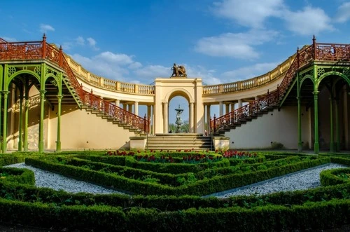 Gardens of Schwerin Castle - Desde Courtyard, Germany