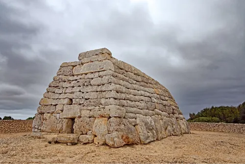 Naveta d'Es Tudons - Spain