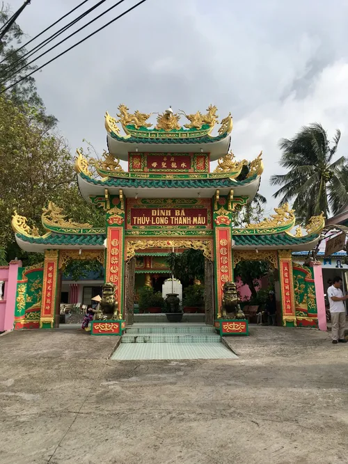 Dinh Bà Thủy Long Thánh Mẫu - Vietnam