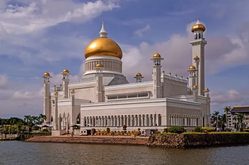 Omar Ali Saifuddien Mosque - Brunei