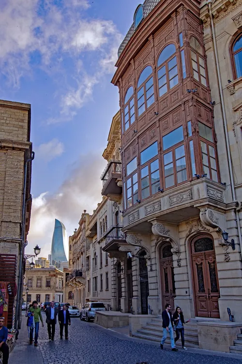 Flame Towers - Aus Kichik Qala, Azerbaijan