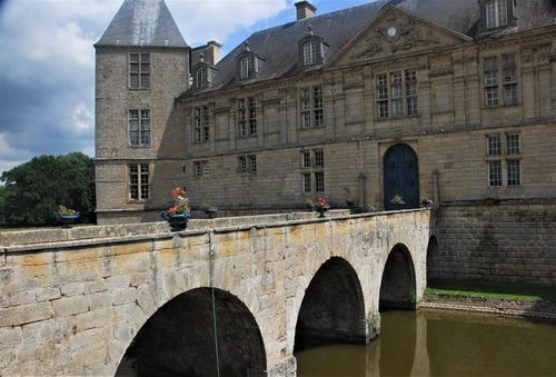 Chateau de Sully - Iz Entrance, France