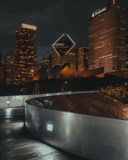 Pritzker Pavilion - Des de The BP pedestrian bridge, United States