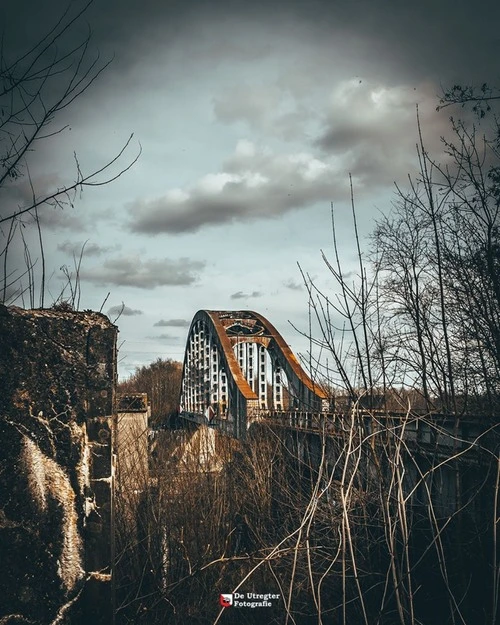 Spoorbrug over het Albertkanaal - Belgium