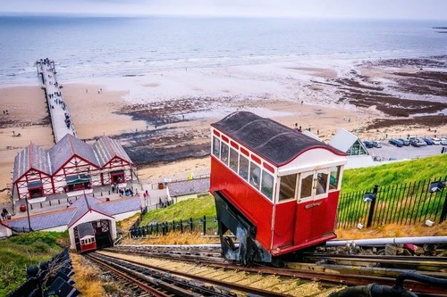 Saltburn Cliff Tramway - Od Saltburn Fossil Garden, United Kingdom