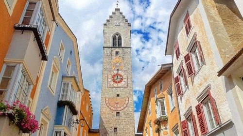 Torre delle Dodici Zwölferturm - Italy